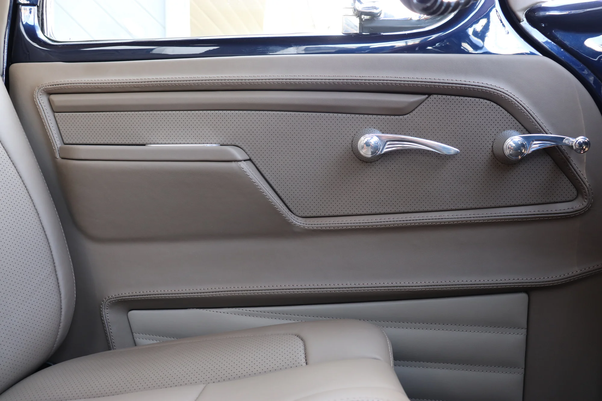 Custom Interior Complete Kit| 1955-59 Chevy Pickup Truck - Image 5